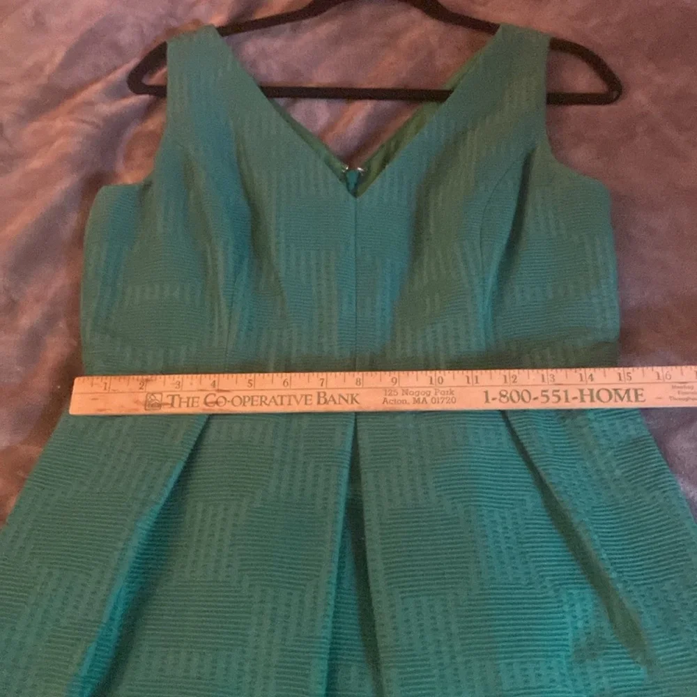 J. Crew Green Lined Size 8 Sleeveless Dress - Picture 9 of 10